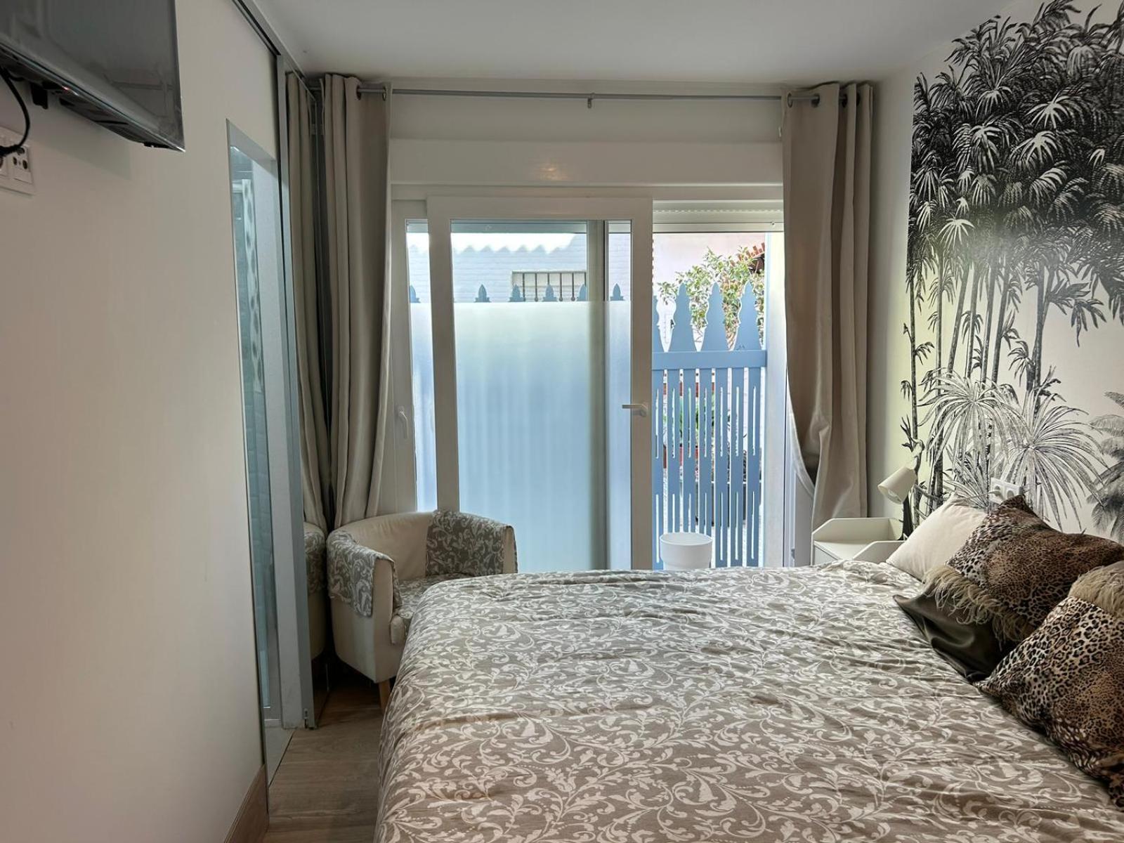 La Maison Del Mar Guest House Malaga Exterior photo