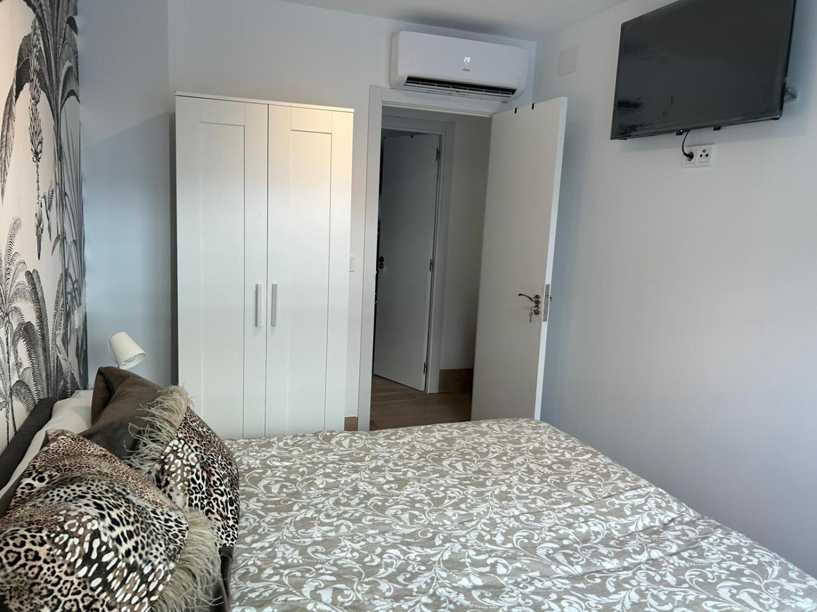 La Maison Del Mar Guest House Malaga Exterior photo